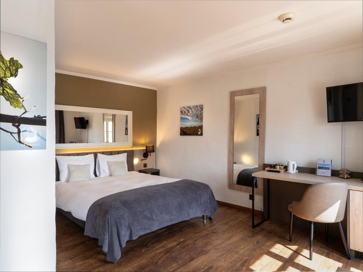 L'hotel By Du Chateau Hotel